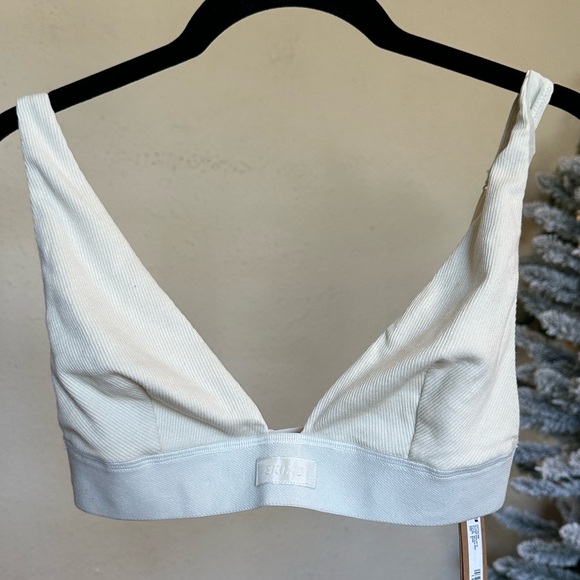 SKIMS Cotton Rib Plunge Bralette in Bone Size S - Picture 1 of 8